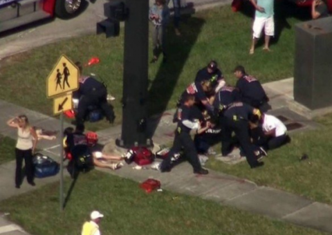 Polícia prende atirador que matou 17 pessoas em escola