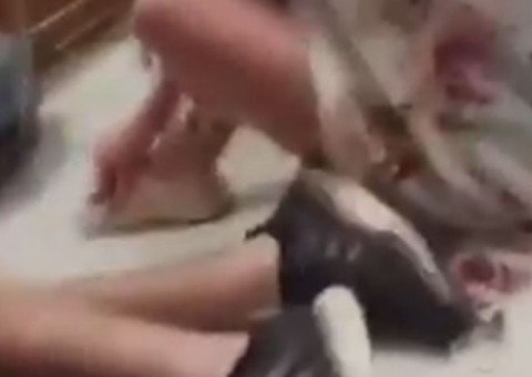 Vídeo chocante mostra desespero de alunos durante tiroteio que matou 17 em escola