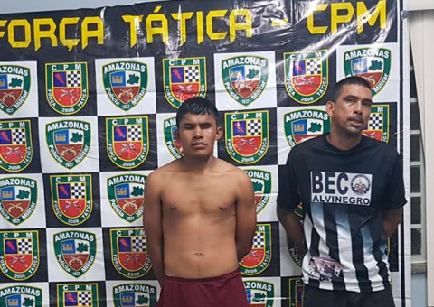 Dupla é surpreendida pela polícia e acaba presa suspeita de tráfico em Manaus