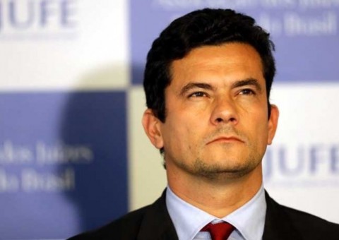 Moro nega pedido de Lula para suspender perícia: 'não faz o menor sentido'