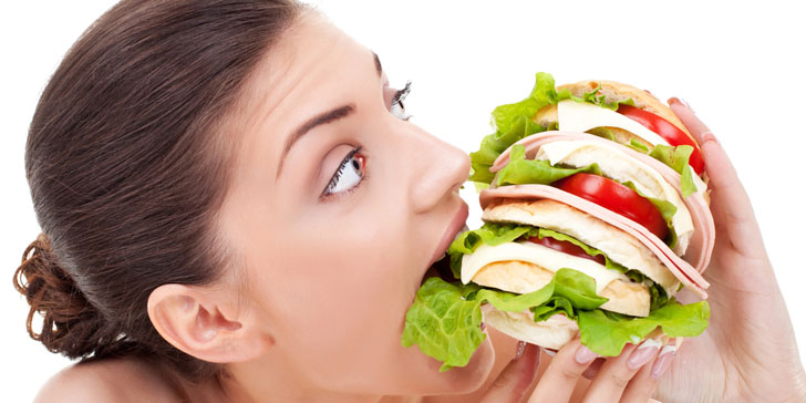 Sente fome mesmo após as refeições? Saiba o motivo