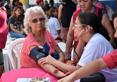 Minivila Olímpica do Coroado recebe ação social com diversos serviços gratuitos