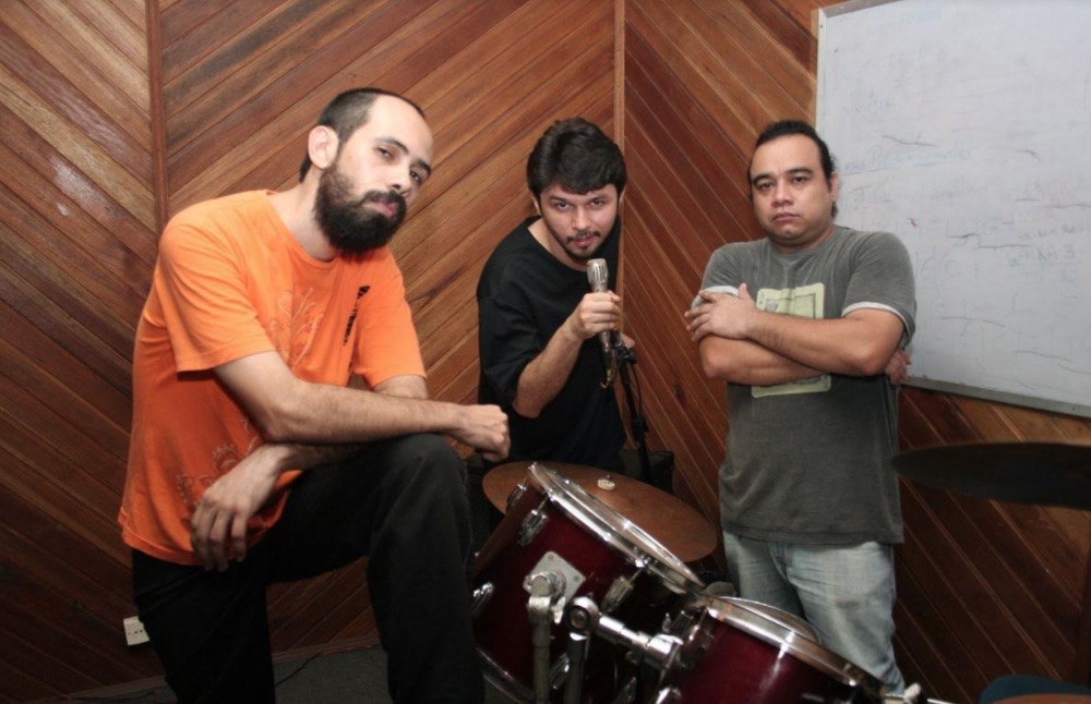 Banda Ctrl+z faz show no Teatro Amazonas nesta sexta-feira