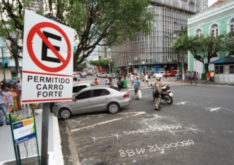 Prefeitura prolonga prazo de gratuidade para vagas da Zona Azul em Manaus