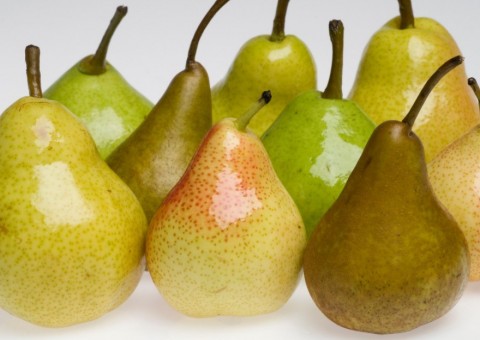 Pera controla diabetes e pressão alta e ainda fortalece os ossos