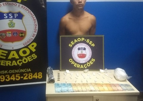 Homem é preso com mais de 20 trouxinhas de drogas para venda em Manaus