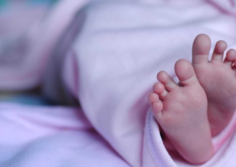 Homem é suspeito de invadir casa, raptar e estuprar bebê de 4 meses