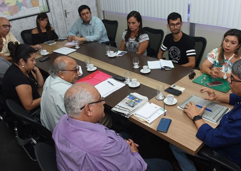 Susam garante reajuste salarial e auxílio alimentação para mais de 22 mil servidores da saúde