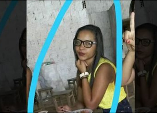 Jovem morre eletrocutada durante uso do celular na tomada