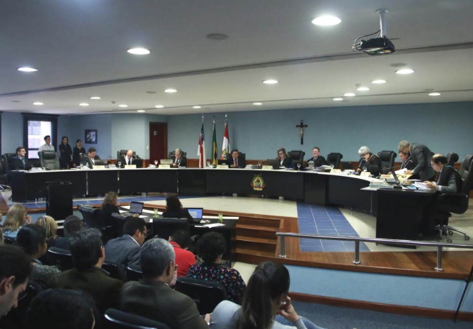 TCE multa ex-diretor da Central de Medicamentos do Amazonas em R$ 3 milhões