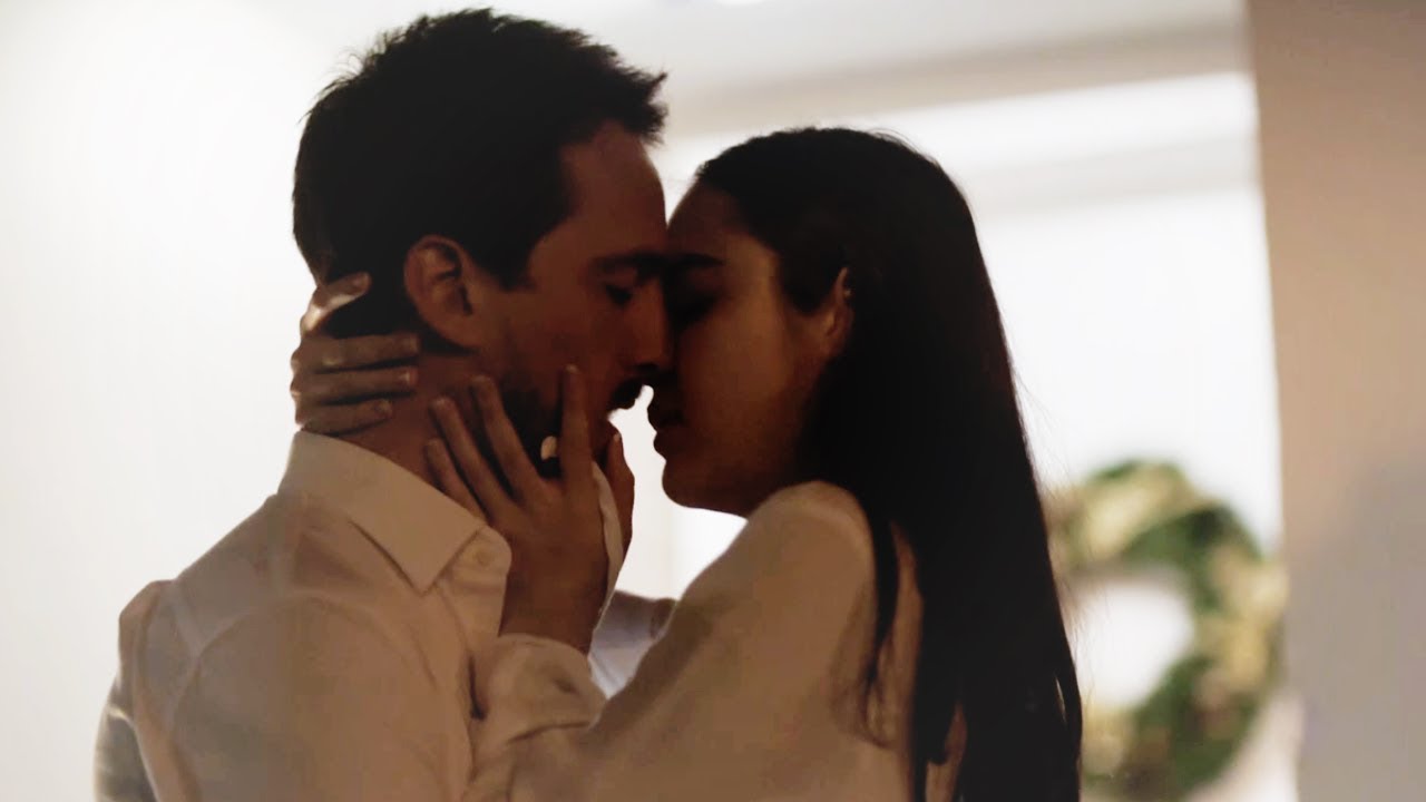 Laura decide se entregar a Rafael e surpreende médico; Saiba como vai ser