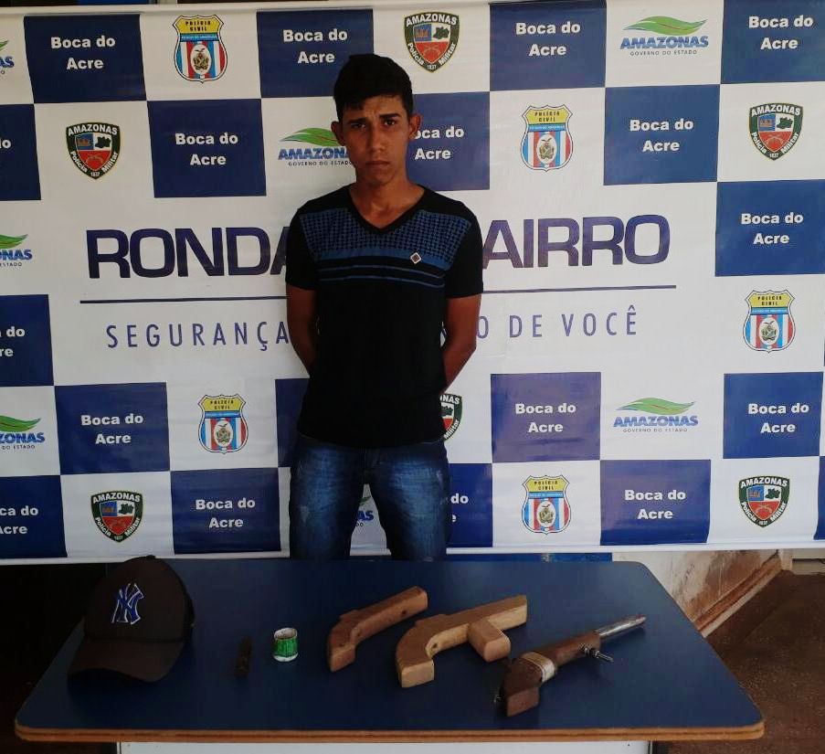 Novinho é preso suspeito de comandar fábrica de armas caseiras no Amazonas
