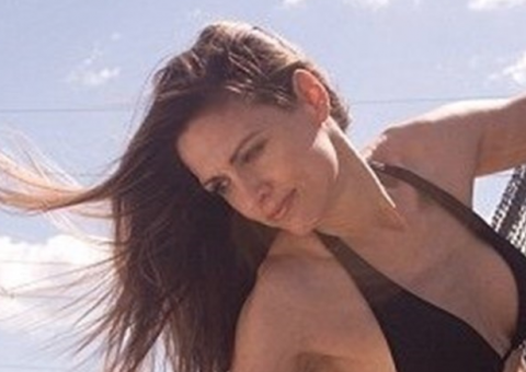 Modelo mata família e se suicida após ser rejeitada por irmãos das Testemunhas de Jeová