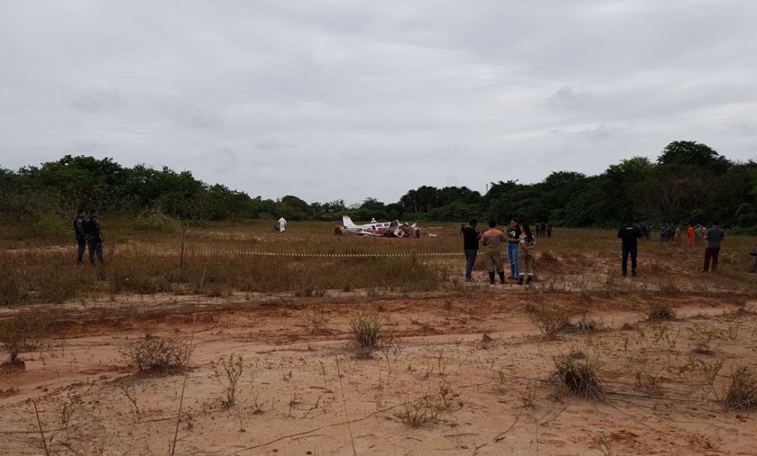 Sobreviventes da queda de avião estão em estado gravíssimo e um passa por cirurgia