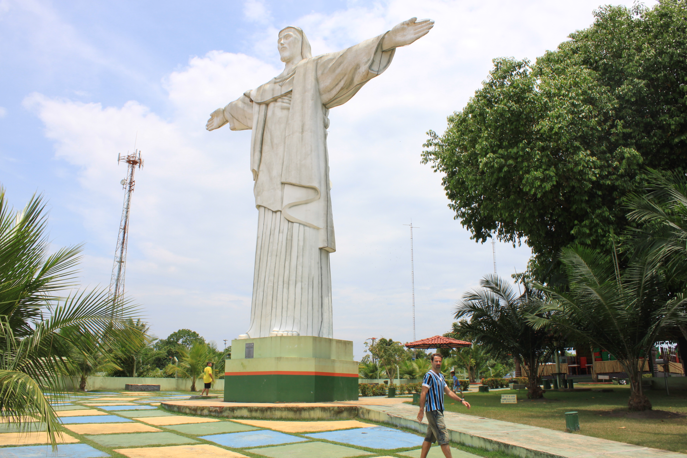 Edital de processo seletivo com 84 vagas é aberto no Amazonas