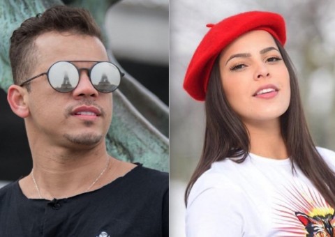 Ex-BBB Emilly volta ao Brasil e posta textão com indireta para Jô Amâncio