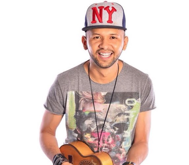 Sábado tem muito samba, pagode e entrada liberada na Meia Noite Acaba