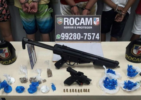 Grupo suspeito de roubos é preso com armas e drogas em Manaus