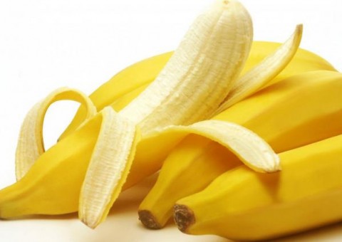 Banana ajuda no relaxamento muscular e combate insônia
