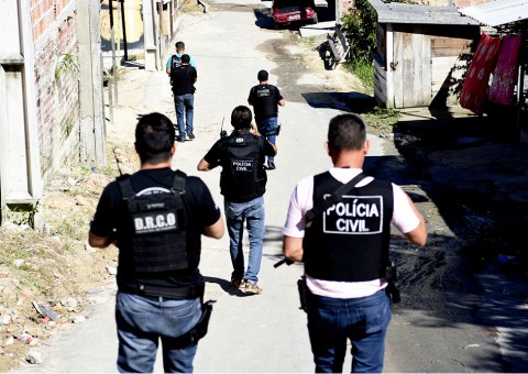 Bairros recebem nova fase de operação policial para combater criminalidade em Manaus