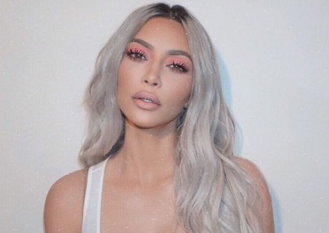 Kim Kardashian mostra rostinho da 3ª filha, Chicago
