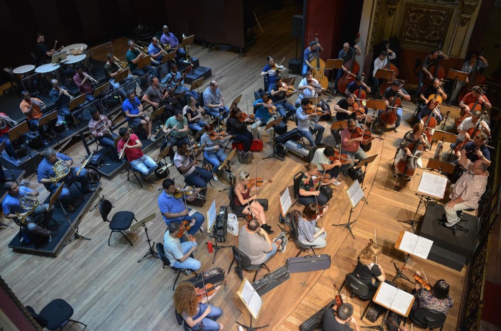 Amazonas Filarmônica apresenta ‘Sonhos de uma noite de verão’ nesta quinta  