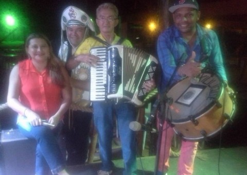 Grupo Xoteado agita Fulô de Mandacaru nesta sexta-feira