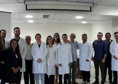 FCecon recebe novos residentes e forma especialistas em diversas áreas