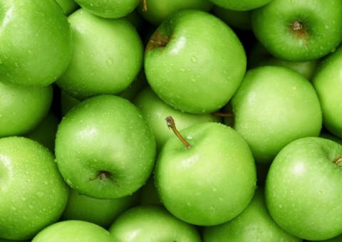 Conheça 8 benefícios incríveis da maçã verde