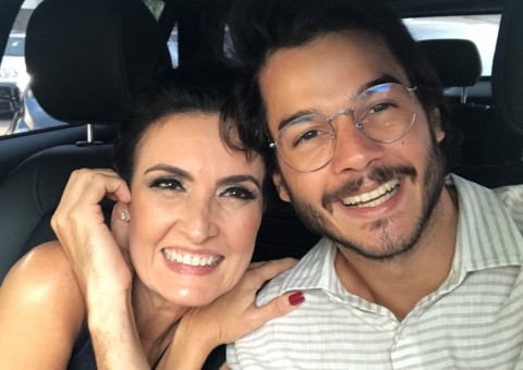 Fátima Bernardes e Túlio Gadelha comemoram aniversário de namoro