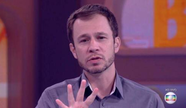 BBB18: Tiago Leifert causa revolta em internautas ao induzir público contra Paula
