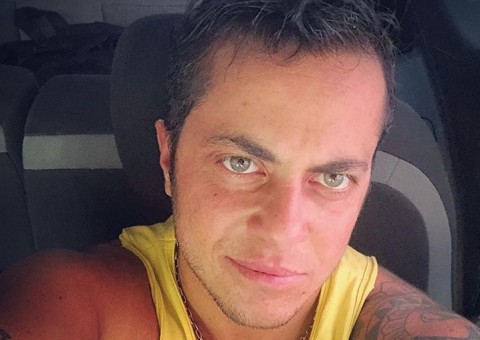 Thammy Miranda começa a ficar calvo e faz desabafo