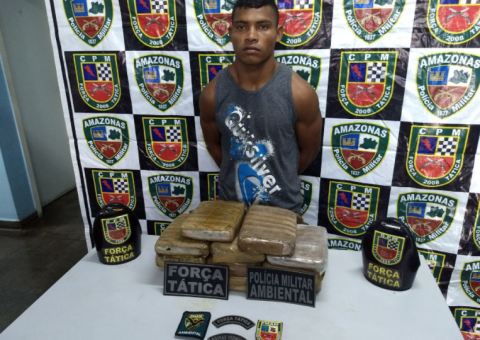 Em Manaus, homem é preso com 11 tabletes de drogas em embarcação