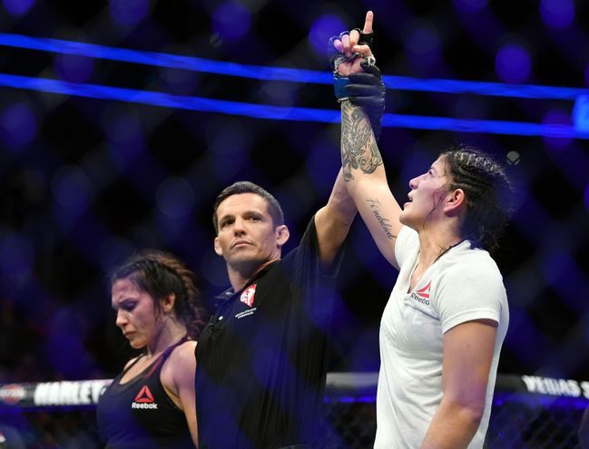  Amazonense Ketlen Vieira vence americana no UFC 222  e pede chance por cinturão 