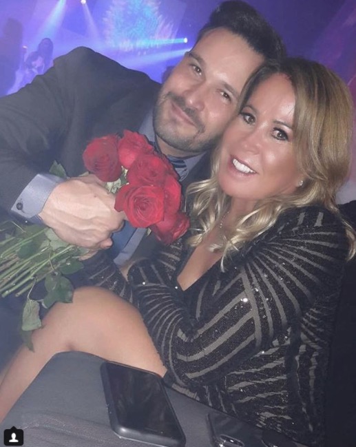  Após fim de noivado, Zilu Camargo faz a fila andar com empresário bonitão