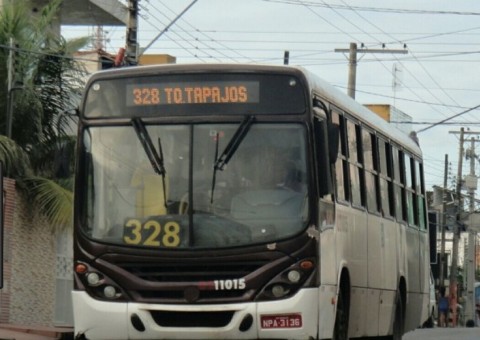 Mulher é baleada durante assalto a ônibus em Manaus