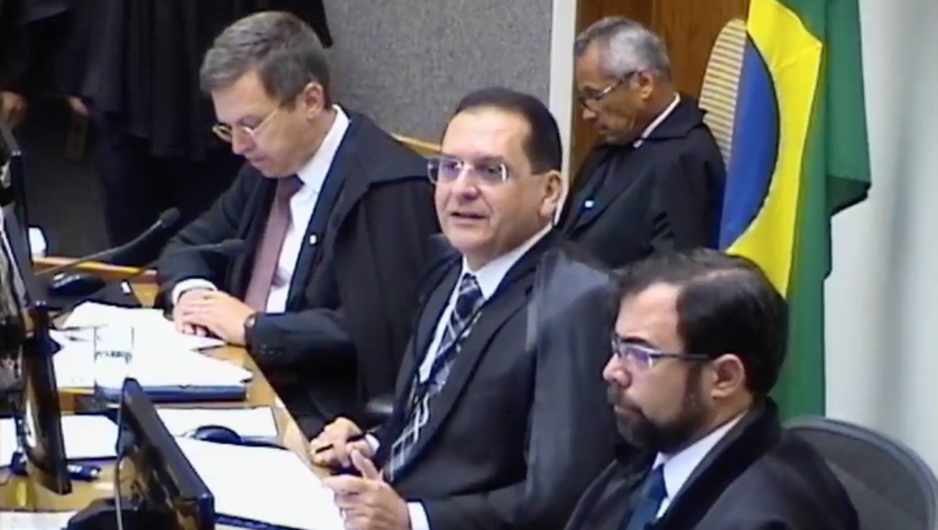 STJ rejeita pedido de habeas corpus e Lula poderá ser preso