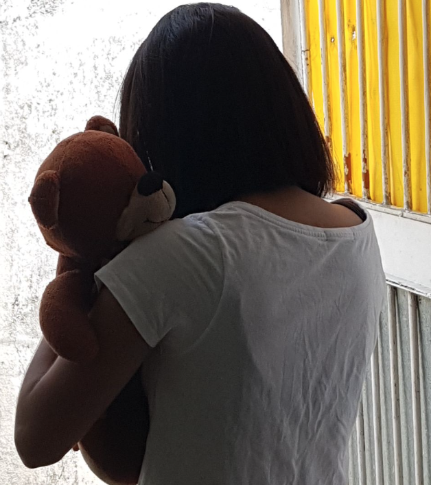 Condutor escolar clandestino é acusado de abusar de sobrinha e mais 7 crianças em Manaus