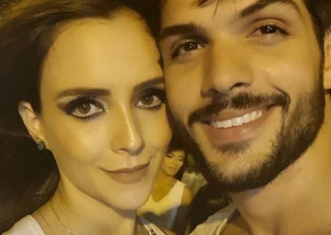 'Ela está solteira', diz amiga de ex-noiva de Lucas, do 'BBB 18'