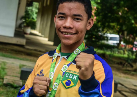 Atleta amazonense garante vaga na seleção brasileira de karatê