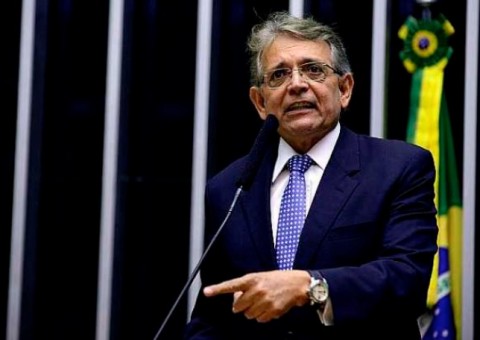 Inquérito não pode ser aberto só por 'simples presunção', decide Supremo