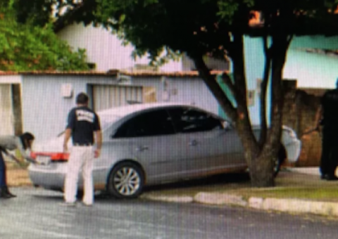 Homem é preso após dar ré e matar bebê de um ano esmagado