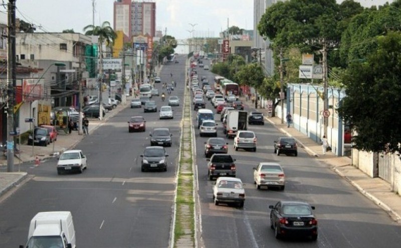 Obra na avenida Djalma Batista altera trânsito a partir desta sexta-feira