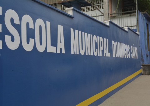 Escola Municipal Domingos Sávio passa por inspeção para iniciar ano letivo