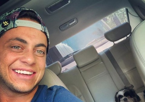 Thammy Miranda posta foto antiga e faz reflexão sobre ser mulher