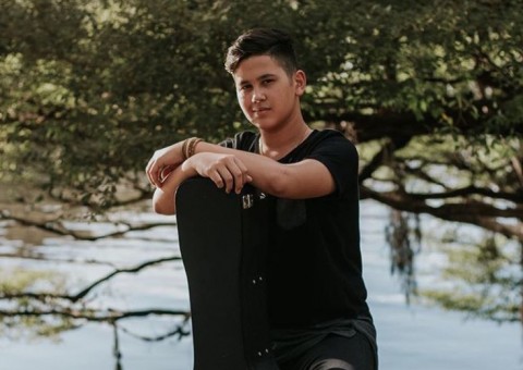 Ex-The Voice Kids, Lorenzo Fortes apresenta super show no Studio 5
