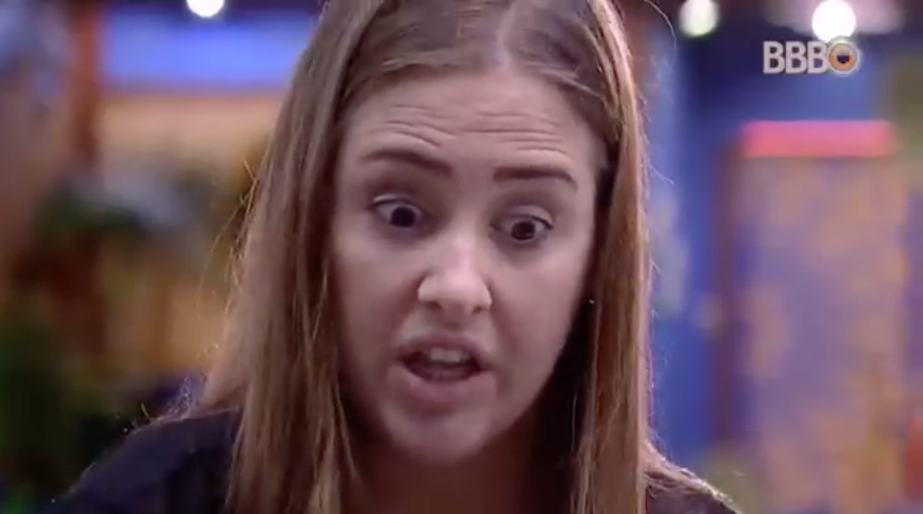   BBB18:  Com vídeos, internautas desmascaram Patrícia após sister dizer que não é falsa   
