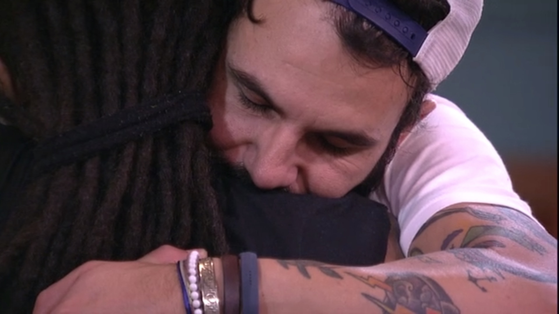 BBB18: Wagner convida Viegas para almoço do Anjo: 'eu te peço perdão'