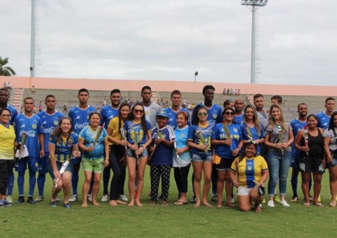  Homenagem às mulheres no duelo dos Leões