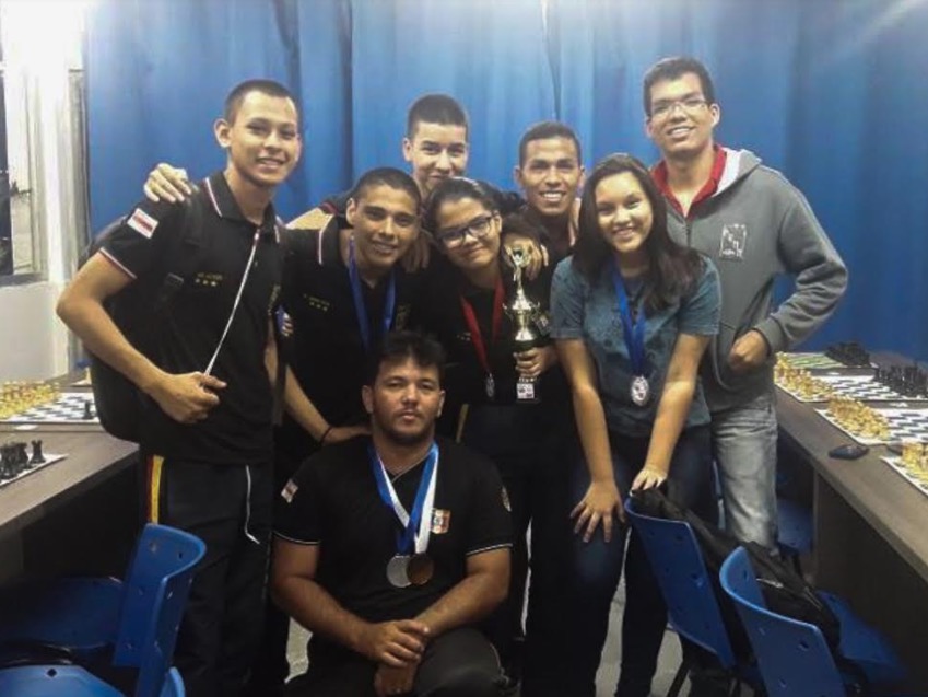 Estudantes de escola pública conquistam cinco medalhas no Festival Amazonense da Juventude de Xadrez